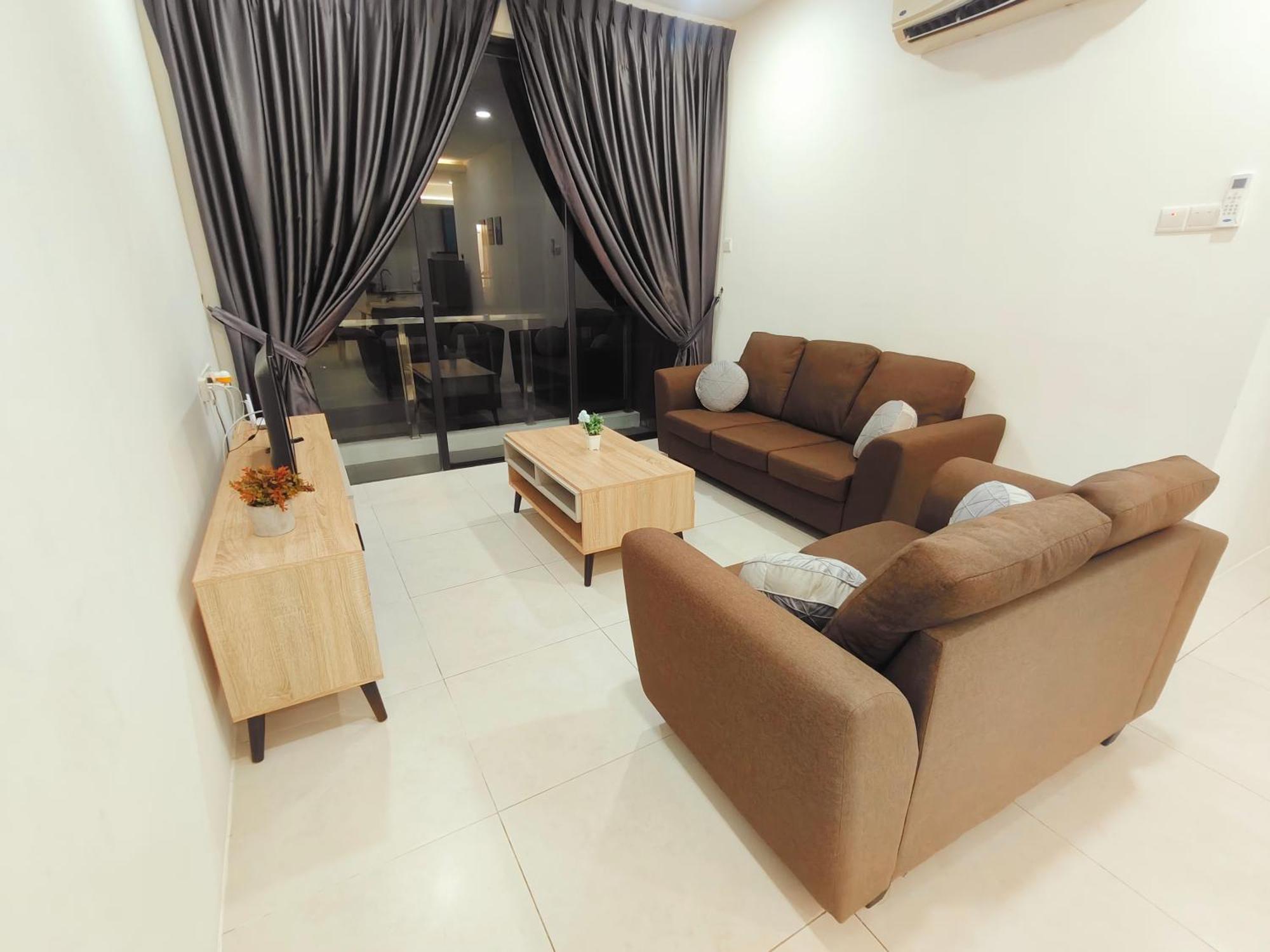Muji Galacity 2br 2beds Entire Kuching